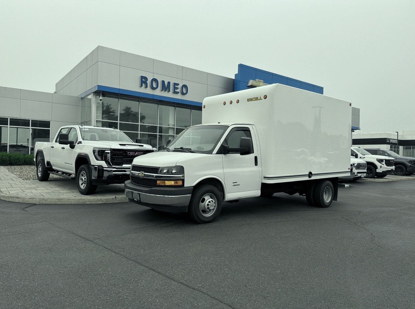 2021 Chevrolet Express Cutaway 4500