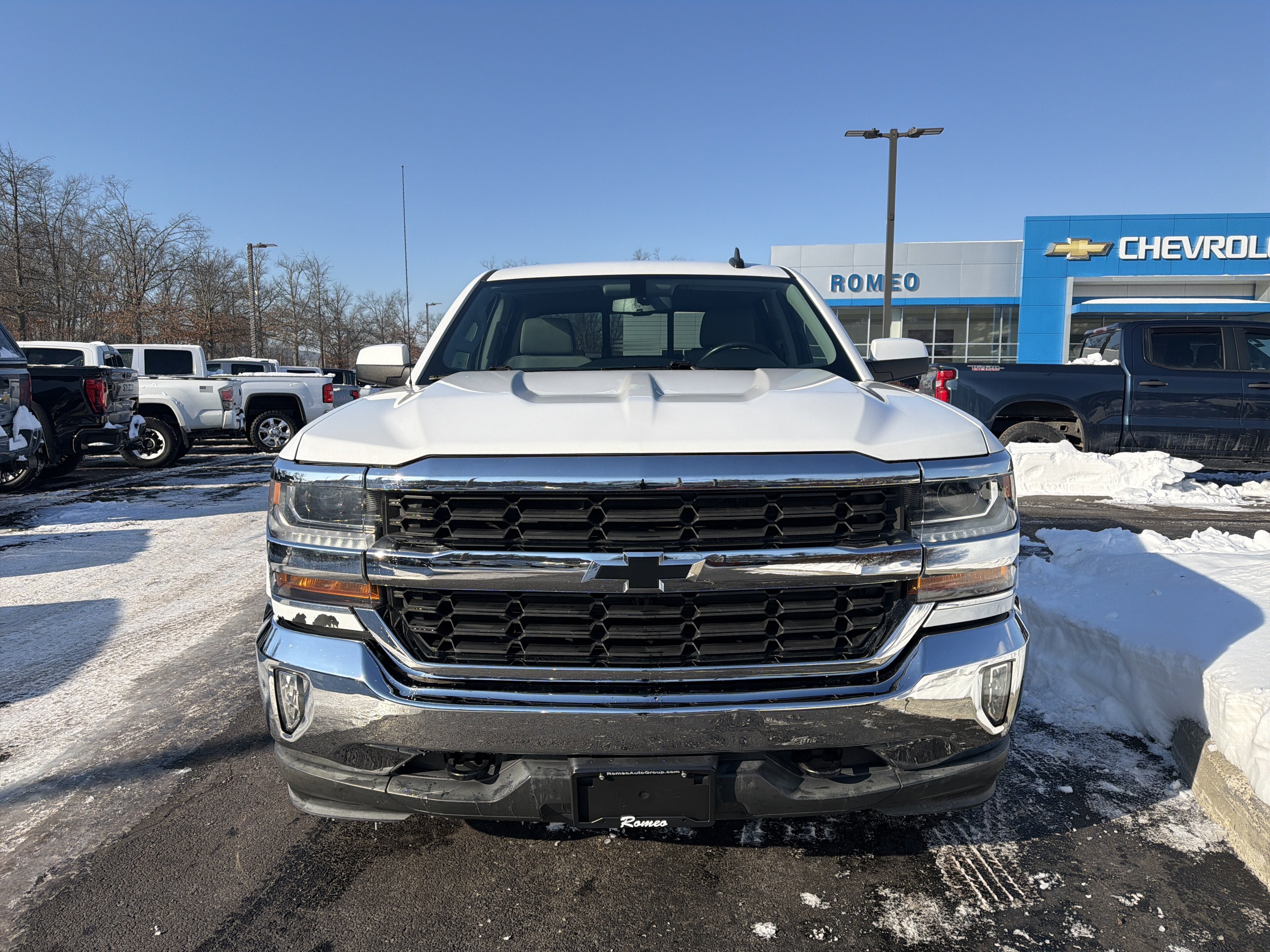 2018 Chevrolet Silverado 1500 — side profile view