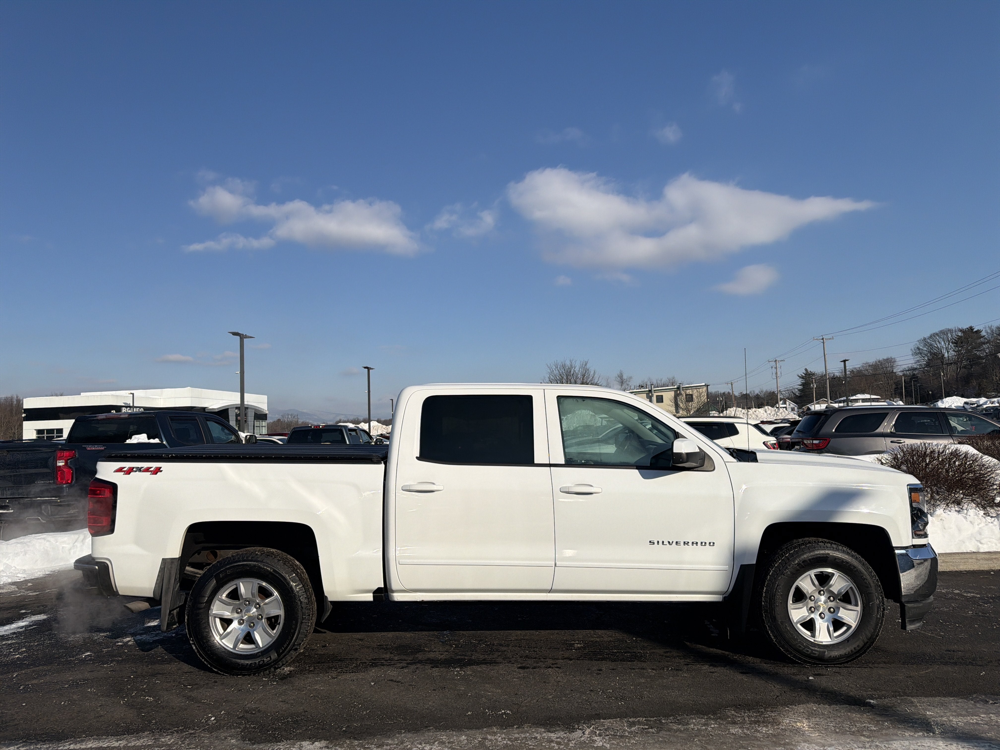 2018 Chevrolet Silverado 1500 — interior view